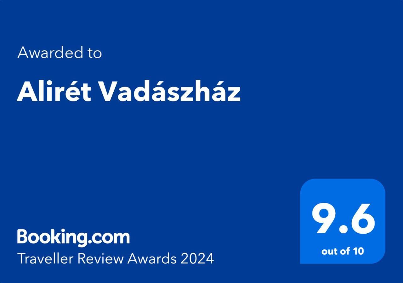 Aliret Vadaszhaz Ságvár Buitenkant foto
